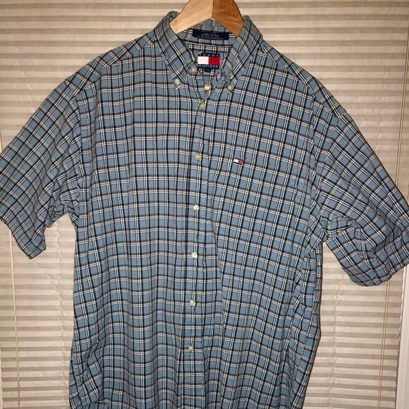Tommy Hilfiger Short Sleeve button down shirt - Picture 3 of 5